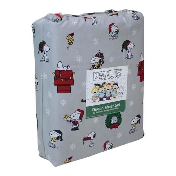 Peanuts Christmas Snoopy Queen Sheet Set Berkshire Holiday Bedding Wreath Tree - Picture 2 of 7